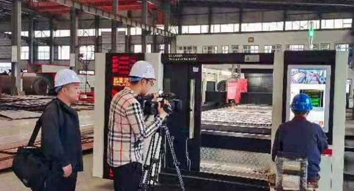 海倫市融媒體中心關(guān)注利民萬佳鍋爐，助力企業(yè)快速發(fā)展